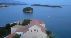 What is old town Rab like? 