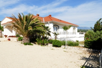 Holiday Home Katarina: