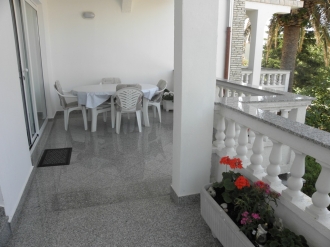 Apartman Dijana 2: