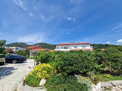 Apartman GENOVEVA 2: