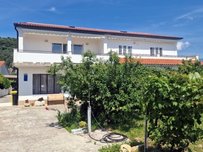 Apartman GENOVEVA 2: