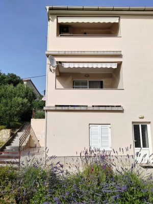 Apartman DARINKA D - GRGA: