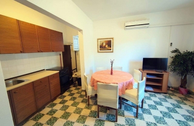 Apartman OSIM 1: